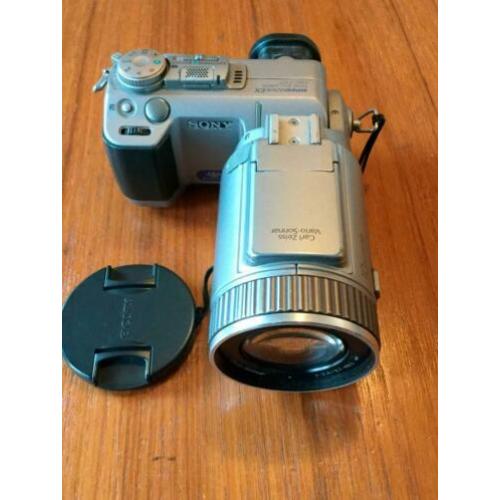 SONY DSC-707 digitale camera.