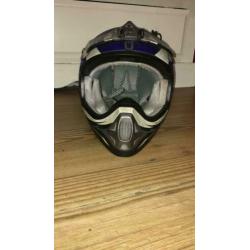 Crosshelm te koop. Maat xxs. Nooit op gevallen