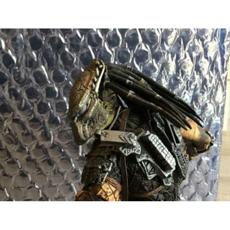 Predator 16