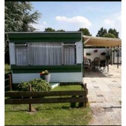 Te koop stacaravan aan de rand van het Veluwe meer