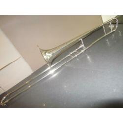 116. Trombone Yamaha YSL-352 S Zilver