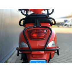Vespa S Sport Snor 2013 ‘Ferrari Rood’ ‘Vol Optie’