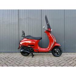 Vespa S Sport Snor 2013 ‘Ferrari Rood’ ‘Vol Optie’