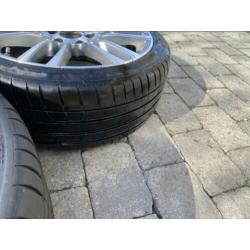 BMW 19 inch styling 403 M velgen met Banden