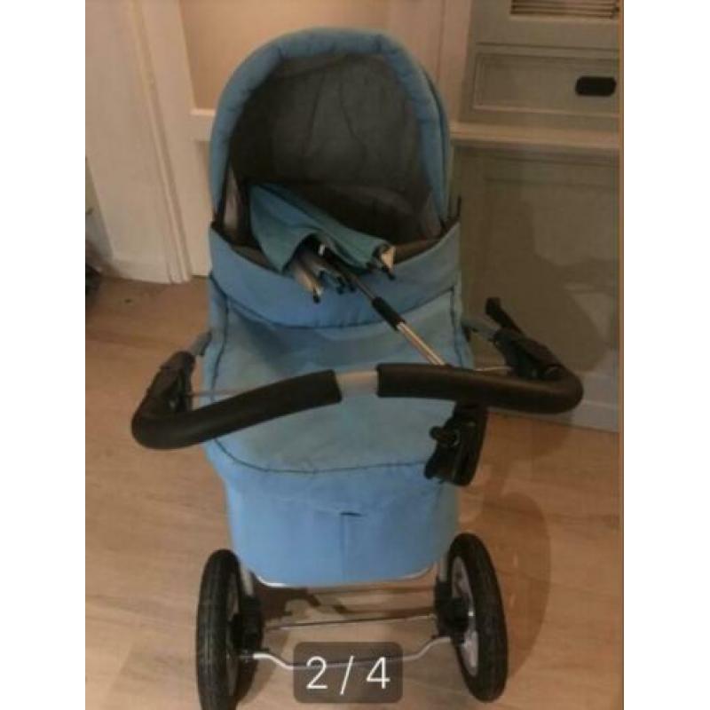 Zeer nette, weinig gebruikte kinderwagencombinatie