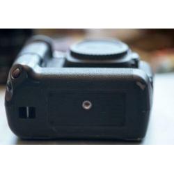 Canon EOS 5D mark II body+ Grip