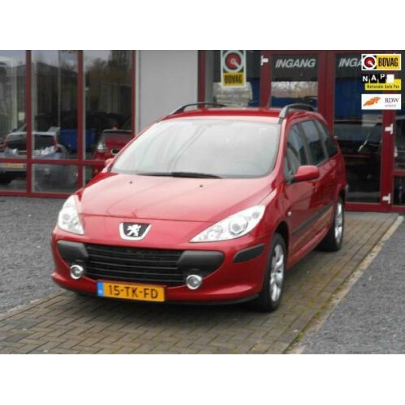 Peugeot 307 Break 2.0-16V XT AUTOMAAT AIRCO TREKHAAK