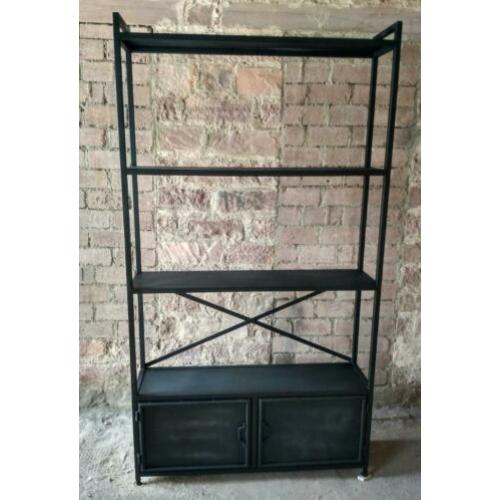 Prachtige Industriële metale kast 120cm.deuren laagste prijs