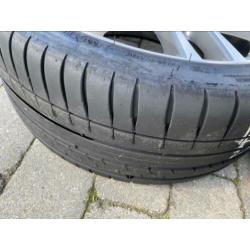 BMW 19 inch styling 403 M velgen met Banden