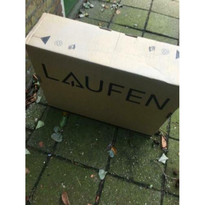 2x Laufen wasbakken wit