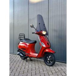 Vespa S Sport Snor 2013 ‘Ferrari Rood’ ‘Vol Optie’
