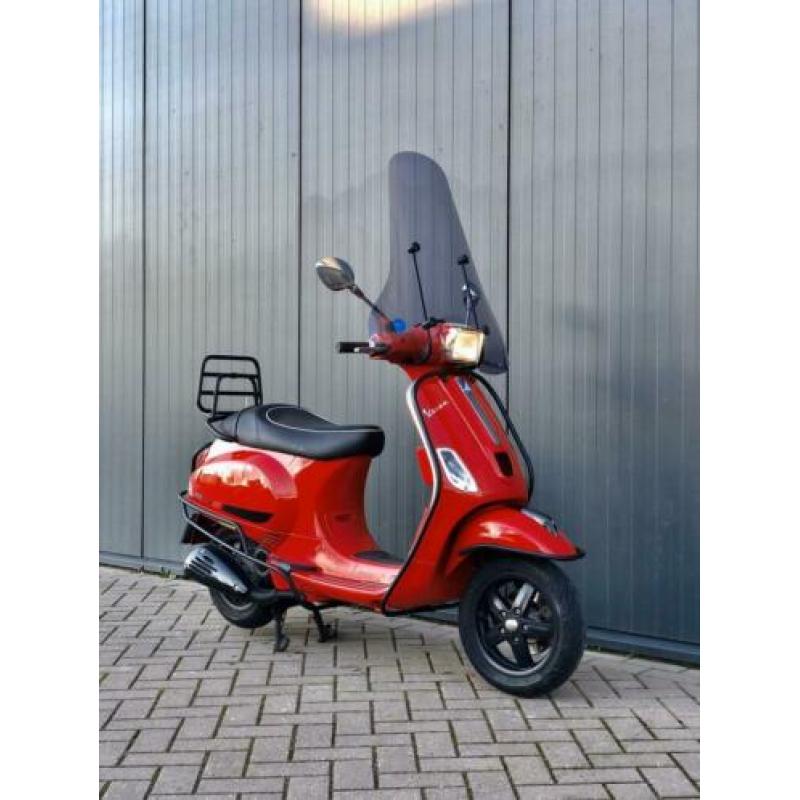 Vespa S Sport Snor 2013 ‘Ferrari Rood’ ‘Vol Optie’