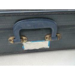 oude vintage koffer blauw met heel klein ruitje