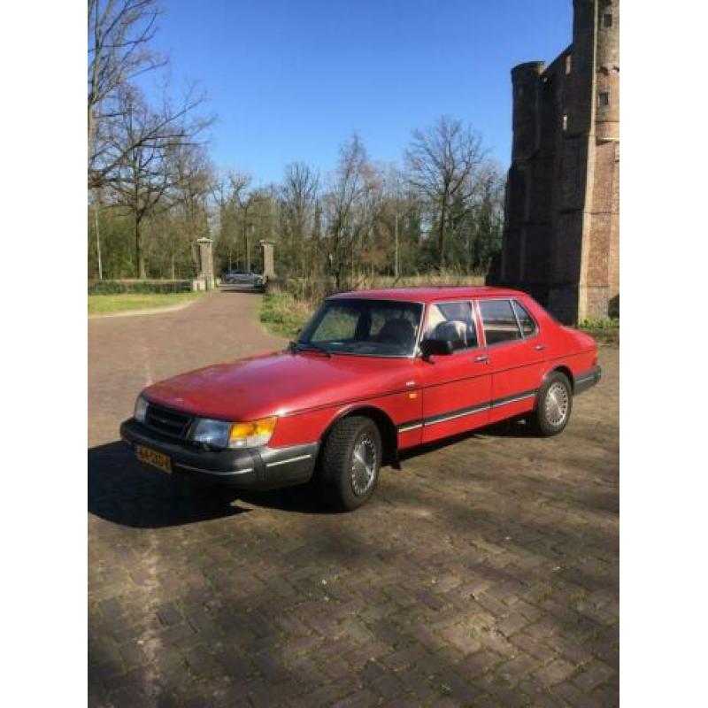 Saab 900 2.0 C 1986 Rood