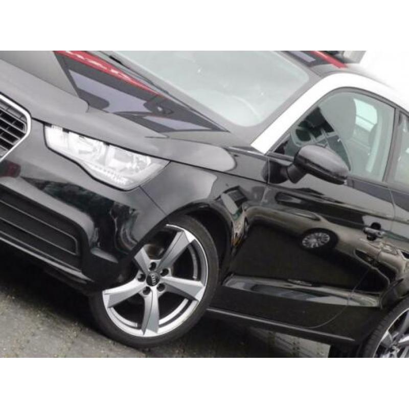 Audi A1 1.2 TFSI Attraction Pro Line KEURIGE AUTO AIRCO (bj2