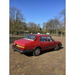 Saab 900 2.0 C 1986 Rood