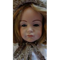 Twee vintage gemerkte poppen