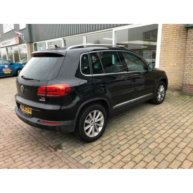 Volkswagen Tiguan 1.4 TSI Highline Edition Automaat 140PK Le