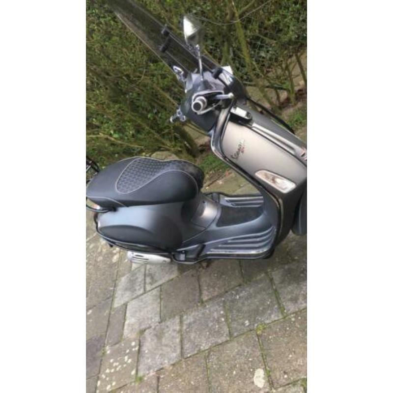 Vespa sprint full option