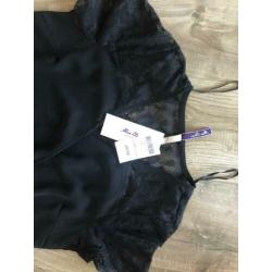 Zwarte nieuwe jumpsuit maat 38, valt als een ruime 40!