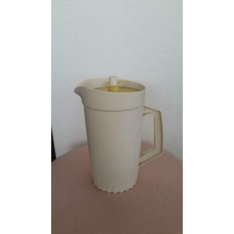 Tupperware schenkkan sapkan retro geel pastel geel deksel