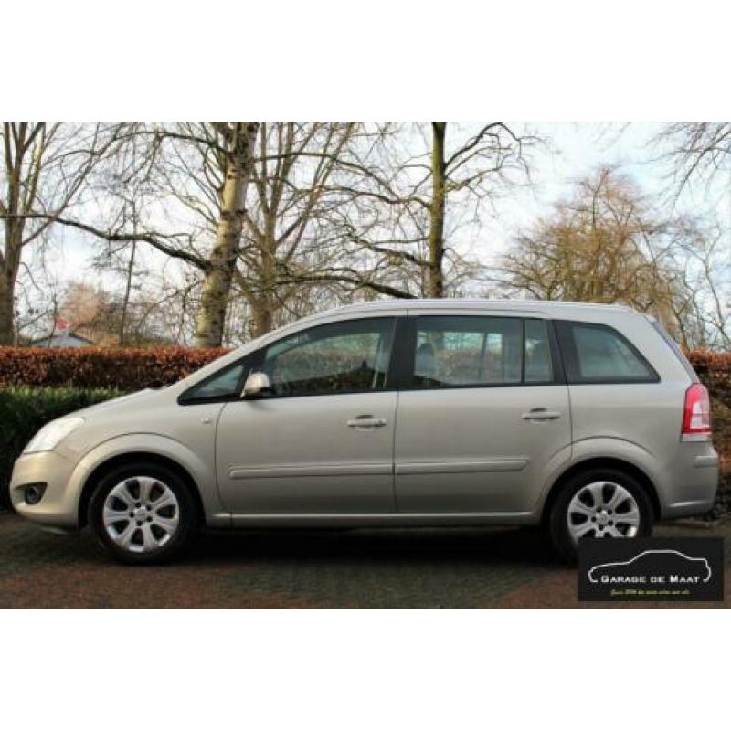 Opel Zafira 2.2 Temptation |Navi|PDC|7 Zits!|Trekhaak|NL-Aut