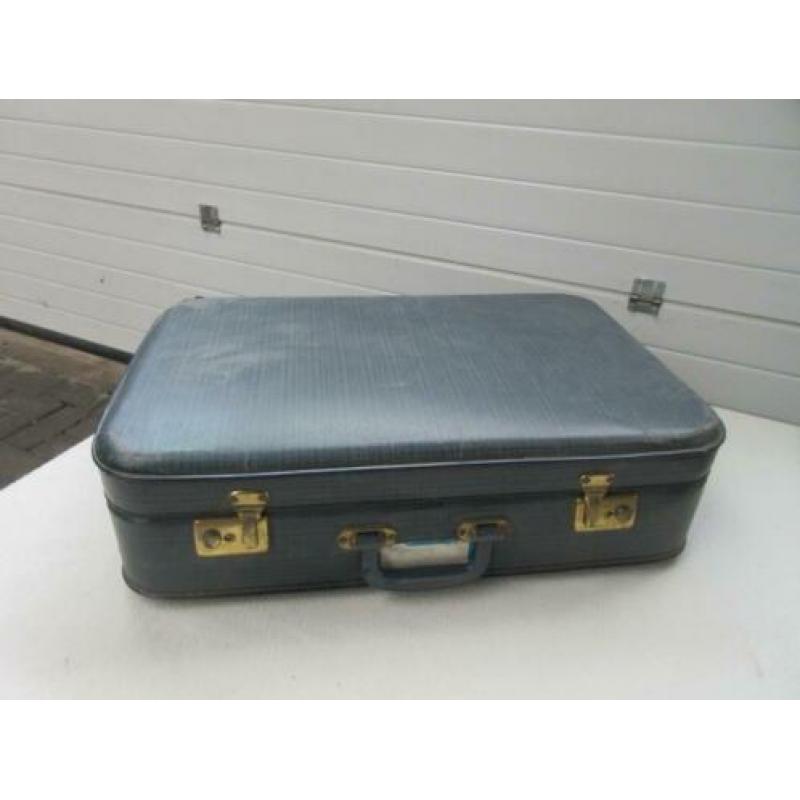 oude vintage koffer blauw met heel klein ruitje