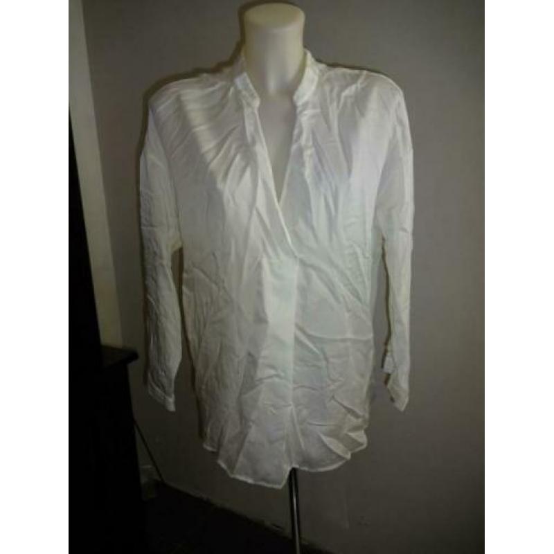 D4A Filippa K witte blouse tuniek zijden achtig overslagje S