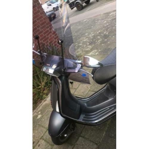 Vespa sprint full option