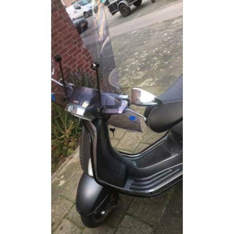 Vespa sprint full option