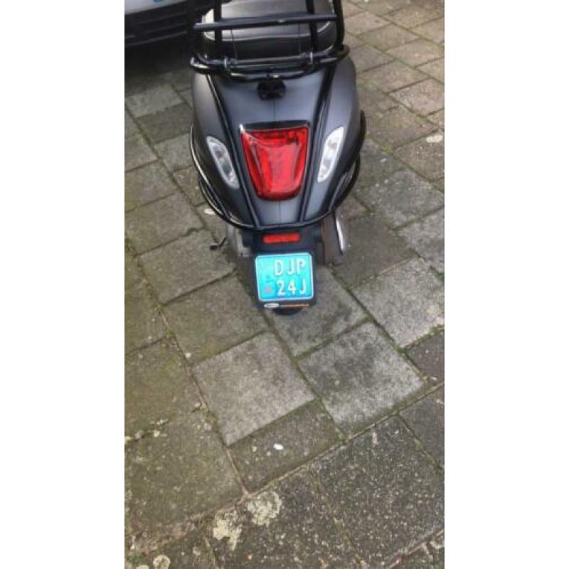 Vespa sprint full option