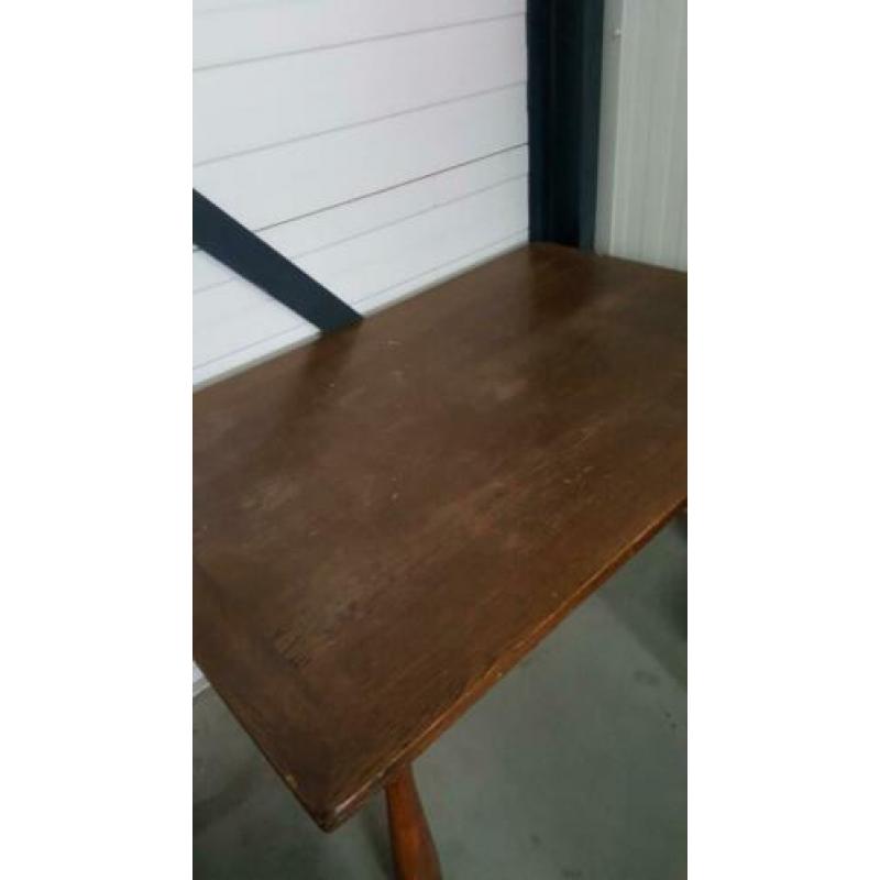 Eettafel leuk om te restyle dit weekend ophalen