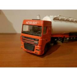 Lion Daf XF Vos Logistics in doos no tekno