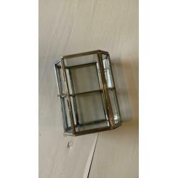 Vintage glazen sierkastje te koop