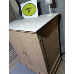 Kast restyled