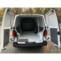 Volkswagen Transporter 6.1 WB 3400 MM 2.0 TDI 110pk Introduc
