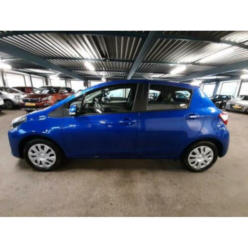 Toyota Yaris 1.0 VVT-i Comfort | Airco | Bluetooth |