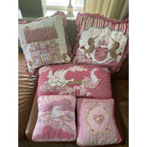 5 kussens merk Room zeven