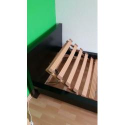 Ikea Malm eenpersoonsbed met verstelbare lattenbodem.
