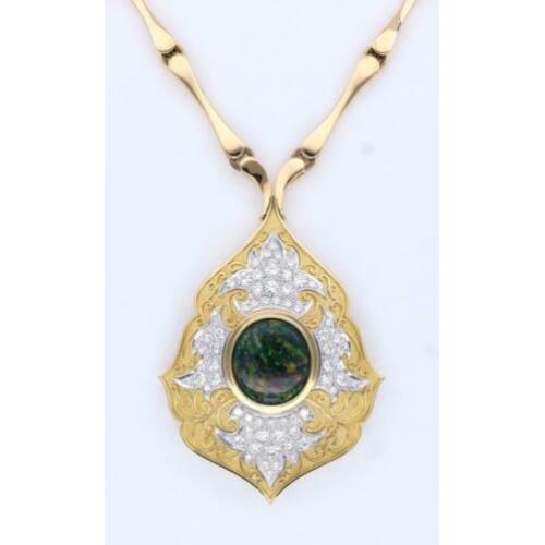 Gouden Choker 18 Kt met 5 Crt Diamanten & 8 Crt Zwarte Opaal