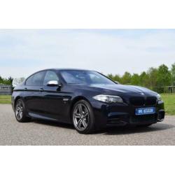 BMW 5-serie M550xd Navi, RSE, B&O, ACC, HUD, 360-Cam, Schuif