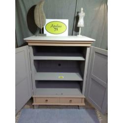 Kast restyled