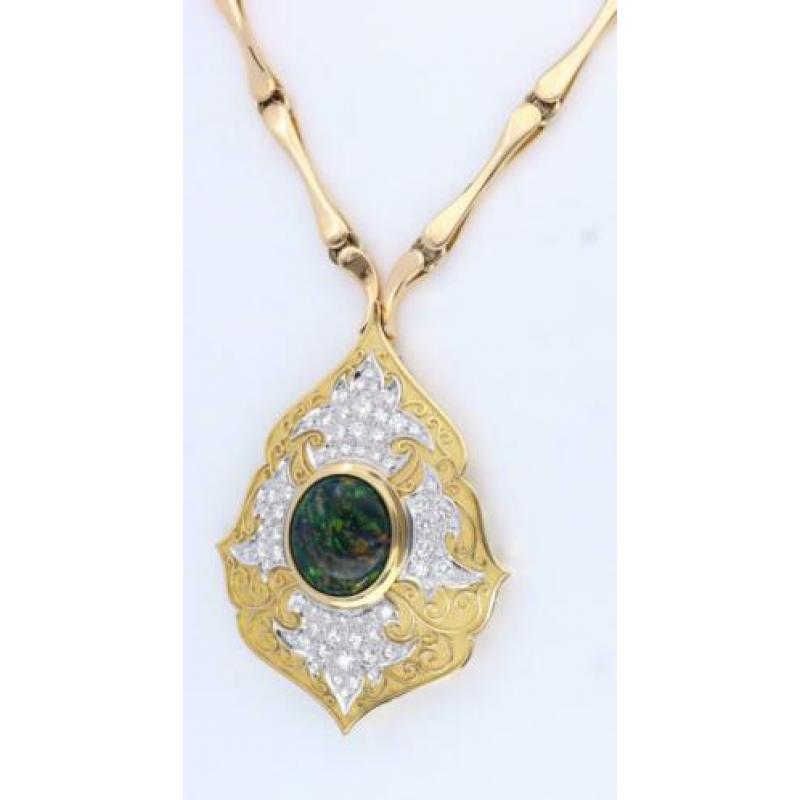 Gouden Choker 18 Kt met 5 Crt Diamanten & 8 Crt Zwarte Opaal