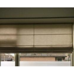 3 nette beige vouwgordijnen