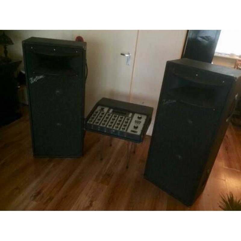 Speakers met mengpaneel Mooie vintage set