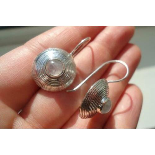 925 zilver / zilveren design oorbellen met maansteen Vanoli