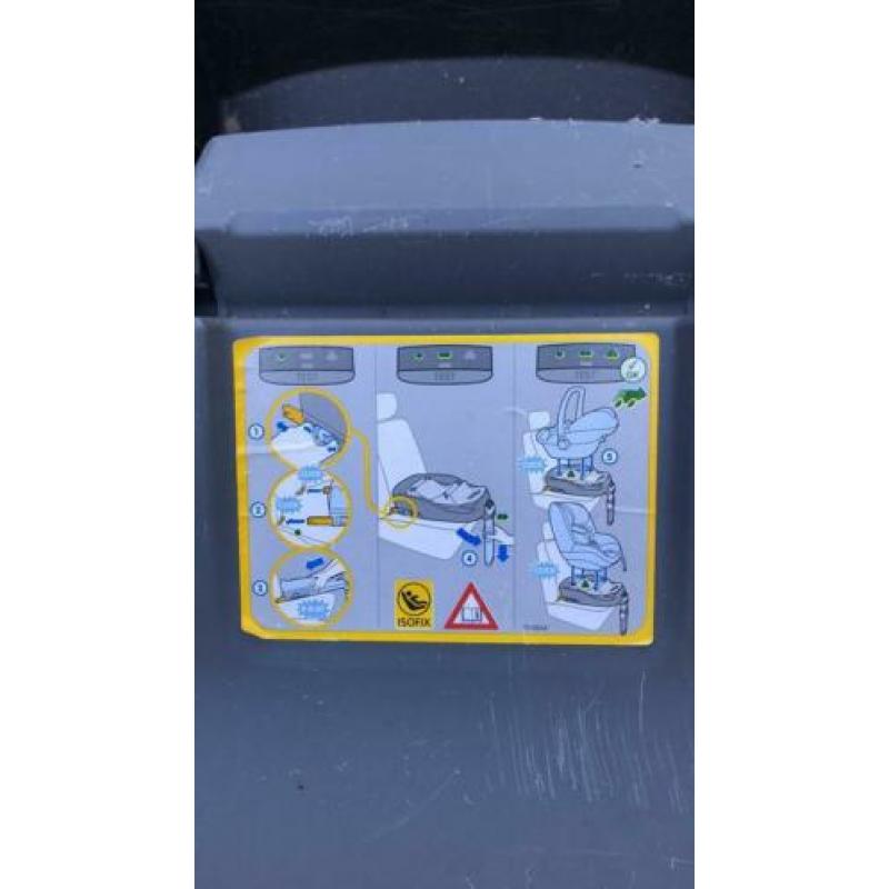 Family Fix IsoFix van maxi cosi