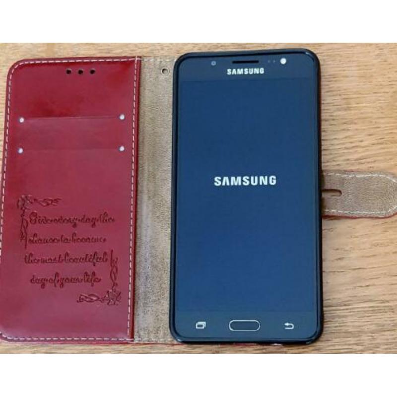 Samsung Galaxy J5 2016 zwart in doos met hoesje als nieuw.
