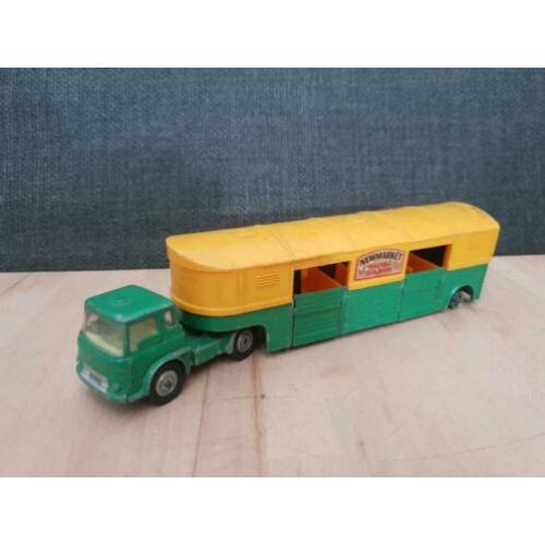 Corgi toys bedford paardenwagen