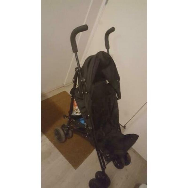 Buggie zwart inklapbare makkelijk met vervoeren